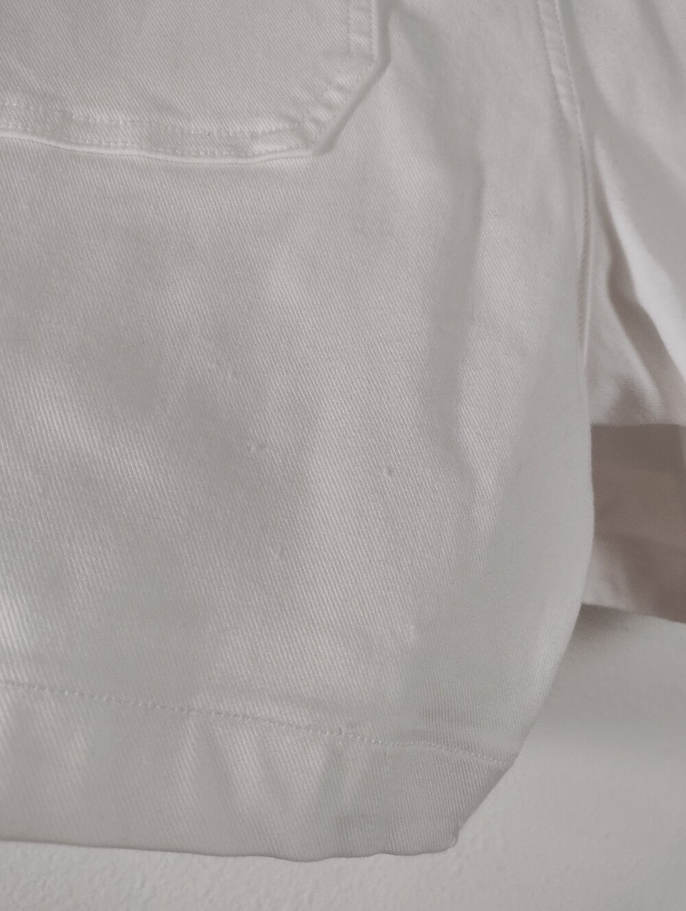 Spanx White Mid-Rise Stretch Twill Shorts Front Pocket Size M - Picture 8 of 11